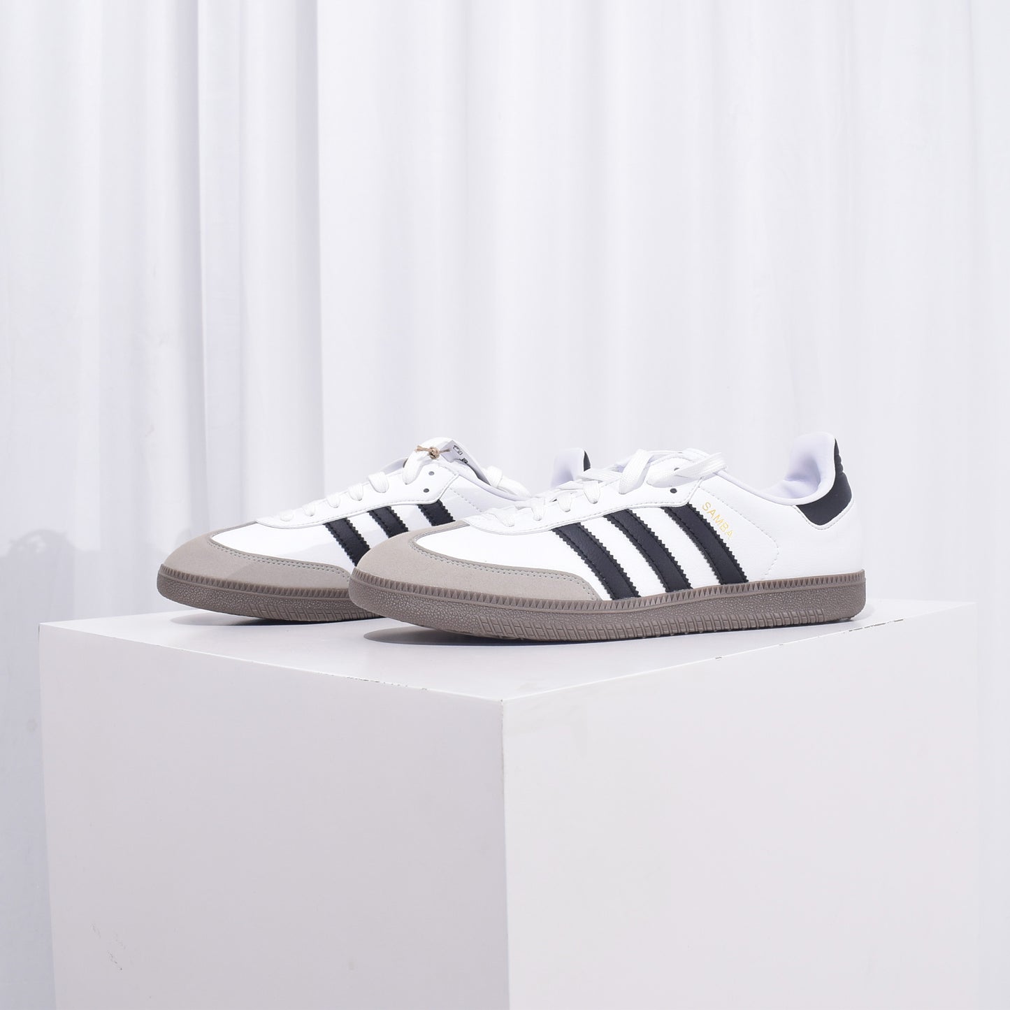 Adidas samba